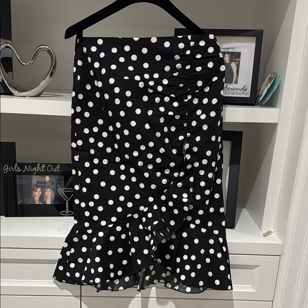 WHBM polka dot ruffle skirt